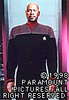 ベンジャミン・シスコ司令官
Capt. Benjamin Sisko