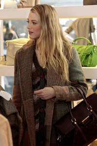 gossip_yr4_US200_Blake Lively1.jpg