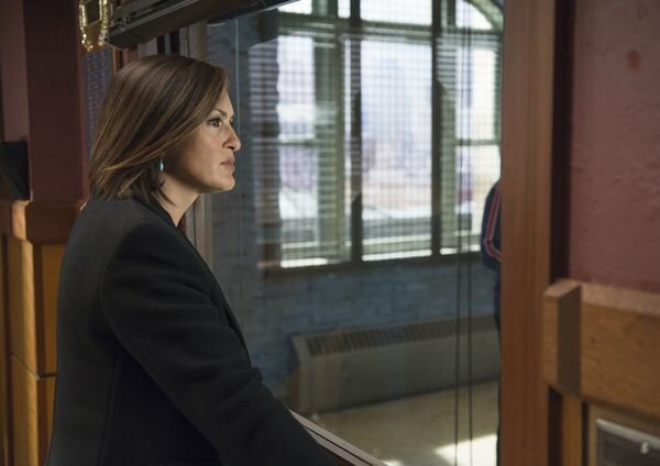 海外ドラマ最新レポート Vol.808 　「LAW & ORDER: 性犯罪特捜班」のマリスカ・ハージティ、クリストファー・メローニとの幻のキスシーンあった!?
